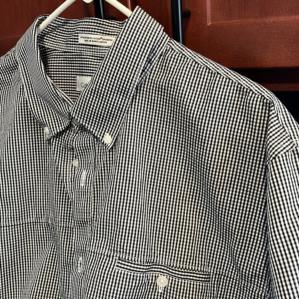 Calvin Klein button down - Picture 3 of 3